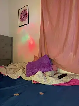 Snapshot of Ari_Martin chatting on 03-18-25, 06:57 Ari Martin online show from 03-18-25, 06:57