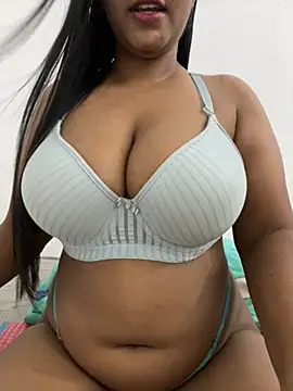 sweety yehara online show from 04-04-26, 03:09