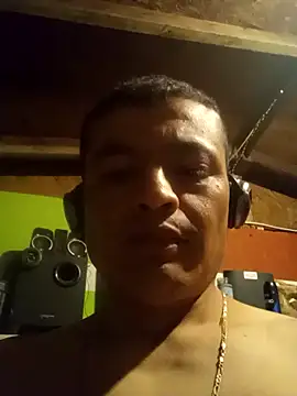 Snapshot of BafflingWhatsis chatting on 04-28-26, 11:37 BafflingWhatsis online show from 04-28-26, 11:37