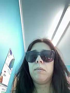 Reinacatchile online show from 02-03-26, 07:41