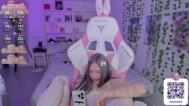 Snapshot of Milia_Parker chatting on 12-08-24, 10:57 Milia Parker online show from 12-08-24, 10:57