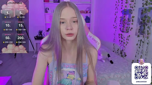 Snapshot of Milia_Parker chatting on 12-15-24, 08:47 Milia Parker online show from 12-15-24, 08:47