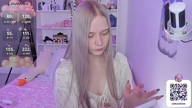 Snapshot of Milia_Parker chatting on 01-11-25, 01:16 Milia Parker online show from 01-11-25, 01:16