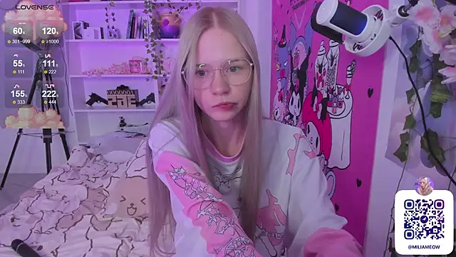 Snapshot of Milia_Parker chatting on 01-20-25, 09:53 Milia Parker online show from 01-20-25, 09:53