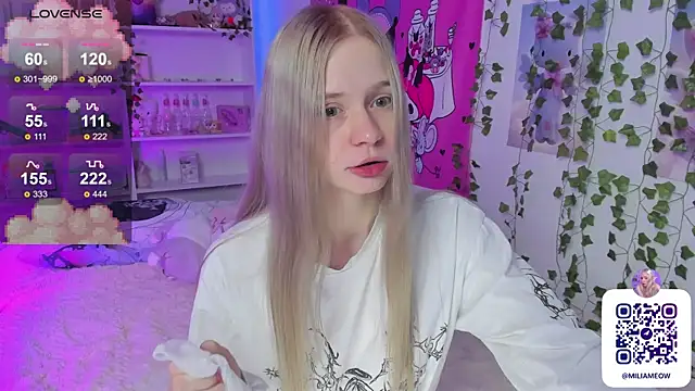 Snapshot of Milia_Parker chatting on 01-29-25, 09:39 Milia Parker online show from 01-29-25, 09:39