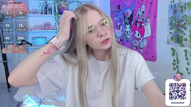 Snapshot of Milia_Parker chatting on 02-03-25, 10:21 Milia Parker online show from 02-03-25, 10:21