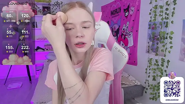 Snapshot of Milia_Parker chatting on 02-14-25, 10:25 Milia Parker online show from 02-14-25, 10:25