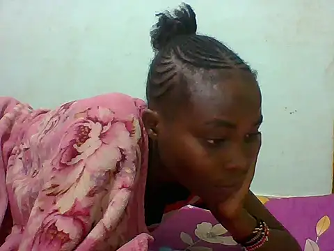 sexxyqueenn22 online show from 12-22-25, 06:38