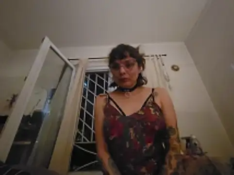 Snapshot of estivalia_xxx chatting on 02-15-26, 03:25 estivalia xxx online show from 02-15-26, 03:25