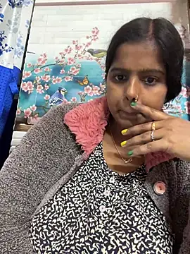 Beauty-queen online show from 01-17-25, 04:26