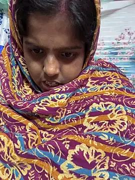 Beauty-queen online show from 12-20-25, 06:53