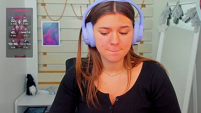 Josephine Kiss online show from 12-29-24, 12:45