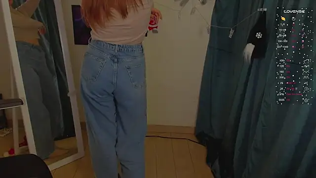 Josephine Kiss online show from 01-02-25, 08:17