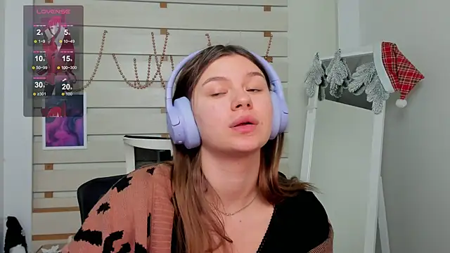 Josephine Kiss online show from 01-08-25, 04:33