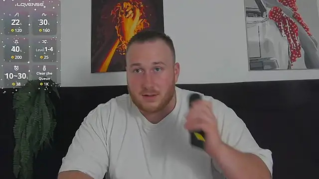 Snapshot of RoddyStill chatting on 12-09-24, 12:19 RoddyStill online show from 12-09-24, 12:19