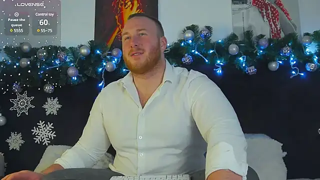 Snapshot of RoddyStill chatting on 12-15-24, 08:08 RoddyStill online show from 12-15-24, 08:08