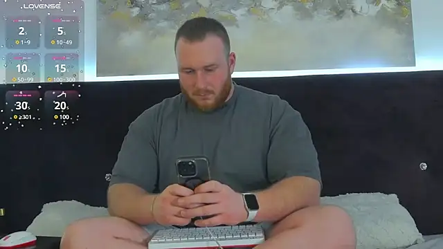 Snapshot of RoddyStill chatting on 01-27-25, 12:26 RoddyStill online show from 01-27-25, 12:26