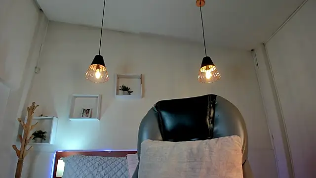 Jayden Jonnes online show from 04-18-26, 11:47