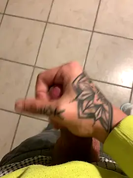 YoungDick25 online show from 11-20-25, 09:58