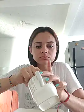 lincaramelo online show from 12-22-24, 01:55