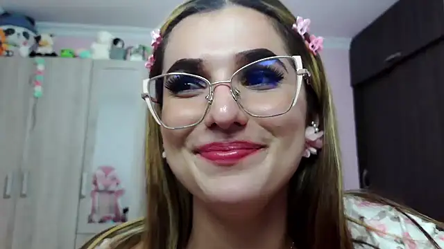 caroline jonson online show from 02-10-25, 10:30