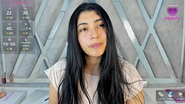 Snapshot of Danna_777_ chatting on 01-18-25, 10:49 Danna 777 online show from 01-18-25, 10:49