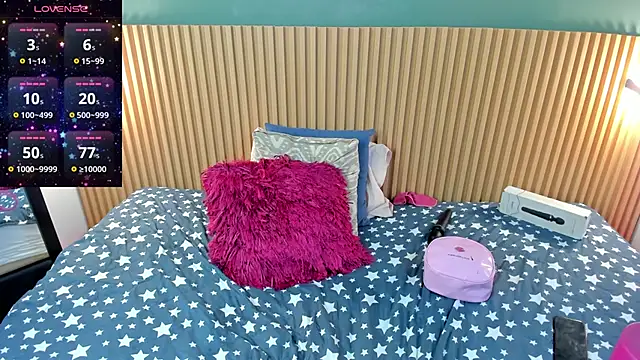 Snapshot of _anavictoria_ chatting on 03-01-25, 06:43 anavictoria online show from 03-01-25, 06:43