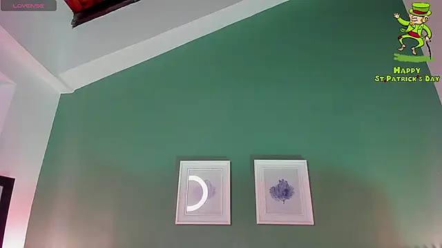 Snapshot of _anavictoria_ chatting on 03-18-25, 05:42 anavictoria online show from 03-18-25, 05:42