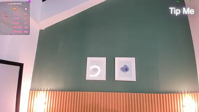 Snapshot of _anavictoria_ chatting on 12-13-25, 07:53 anavictoria online show from 12-13-25, 07:53