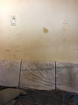 maluzinha2023 online show from 03-22-26, 05:38