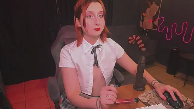 Snapshot of KailyLoolyCute chatting on 11-07-25, 11:10 KailyLoolyCute online show from 11-07-25, 11:10