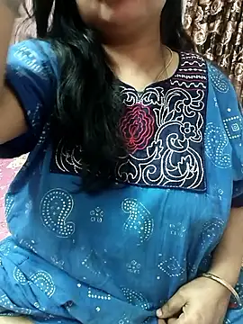 cuteyqueen online show from 10-07-25, 10:45