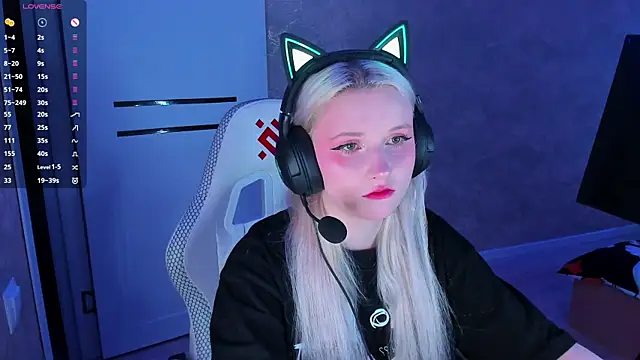 SweeteRose Royce online show from 01-26-25, 02:52