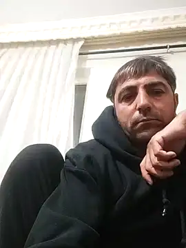 Snapshot of Muratcanik44 chatting on 02-28-26, 10:33 Muratcanik44 online show from 02-28-26, 10:33