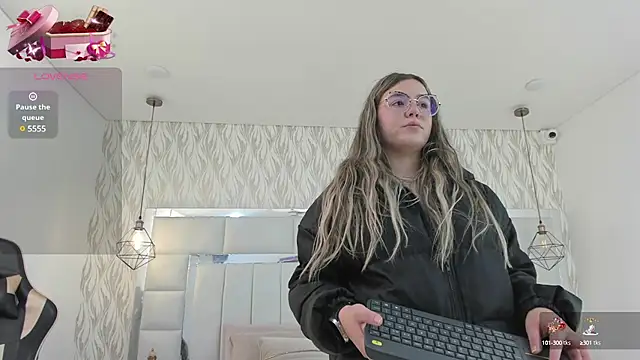 1m dalhia online show from 02-24-25, 11:41