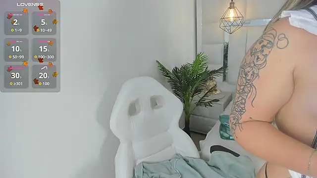 1m dalhia online show from 10-27-25, 08:24