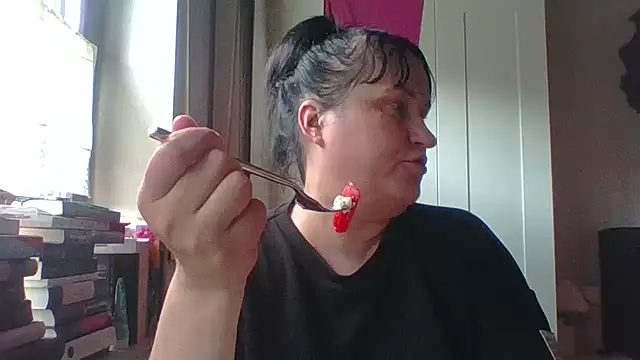 Snapshot of _squirty_cum_lady_ chatting on 06-01-26, 11:56 squirty cum lady online show from 06-01-26, 11:56