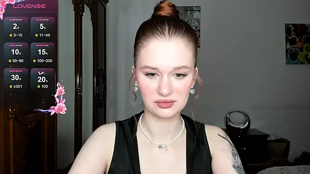 Snapshot of EmilySoul chatting on 01-24-25, 01:57 EmilySoul online show from 01-24-25, 01:57