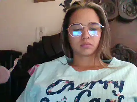 trianabell online show from 01-20-25, 05:27