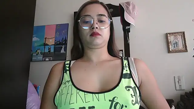 trianabell online show from 02-21-26, 05:36