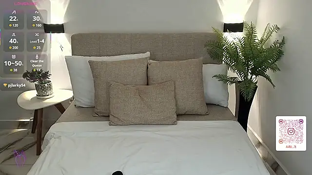 Snapshot of abril_71 chatting on 11-13-25, 04:22 abril 71 online show from 11-13-25, 04:22