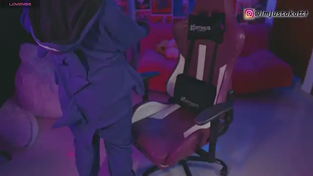 sensualkattt online show from 11-19-25, 01:38