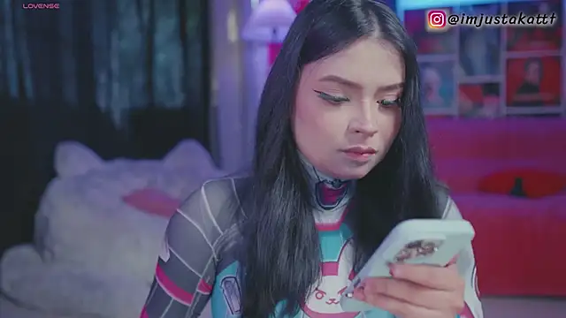 sensualkattt online show from 03-15-26, 03:07