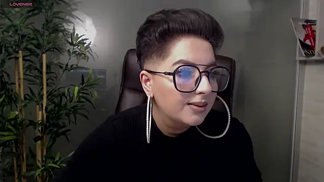 BustyAllyy online show from 01-28-25, 09:40