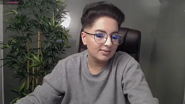 BustyAllyy online show from 01-30-25, 09:36