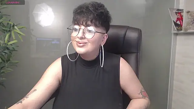 BustyAllyy online show from 01-31-25, 09:26