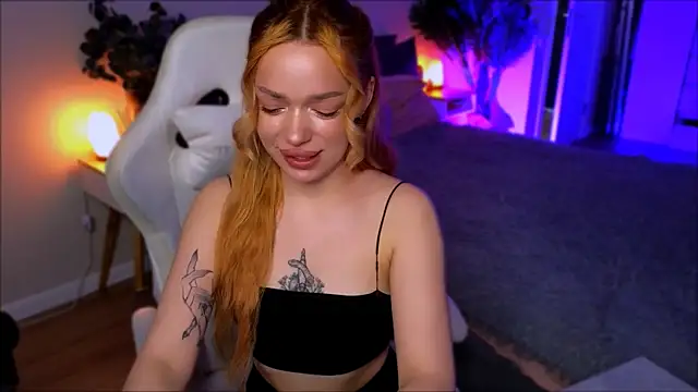 Lily Yin online show from 05-17-26, 07:06