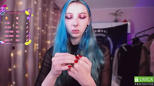 JustMeowGirl online show from 12-14-25, 05:13