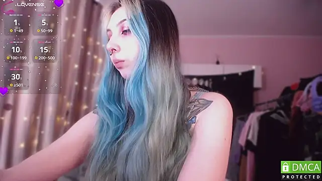 JustMeowGirl online show from 03-27-26, 04:40