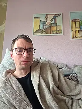 Schnubby1 online show from 02-20-26, 03:34